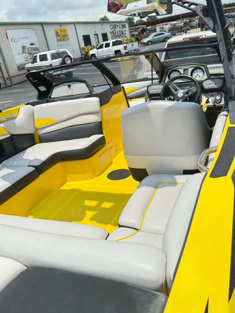 Slide: The Image of Axis A20 2017 - 11