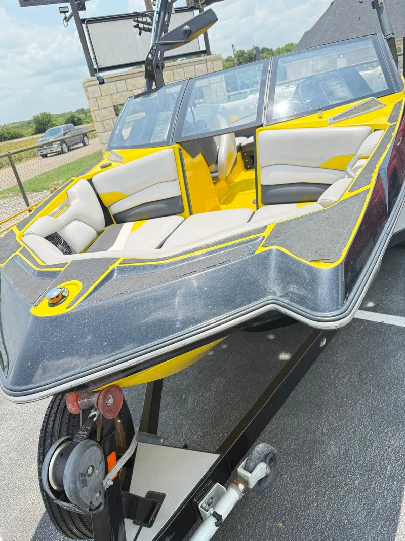 Slide: The Image of Axis A20 2017 - 3