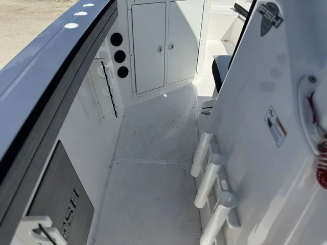 Slide: The Image of Yamaha 220 FSH Sport 2024 - 16