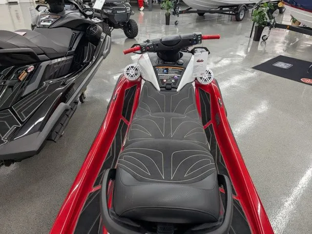 Slide: The Image of Yamaha FX Cruiser SVHO 2021 - 3