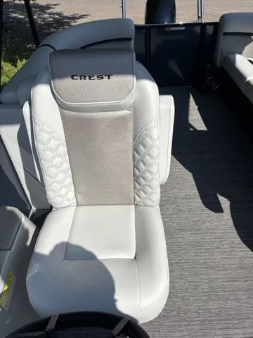 Slide: The Image of Crest Conquest 230 SLC 2026 - 12