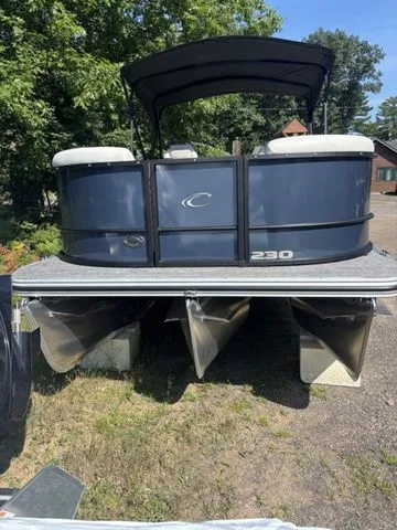 Slide: The Image of Crest Conquest 230 SLC 2026 - 3