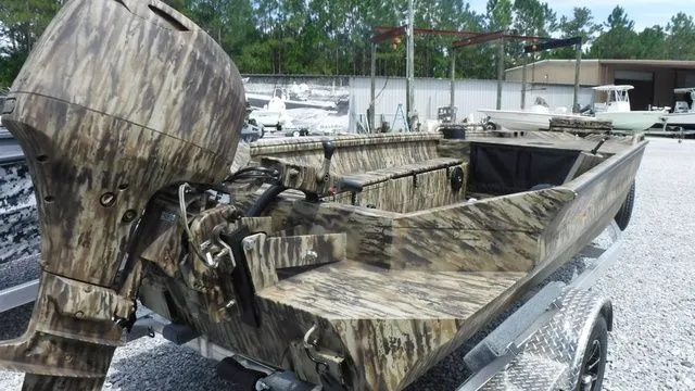 Slide: The Image of Excel Viper F4 1651 2025 - 7