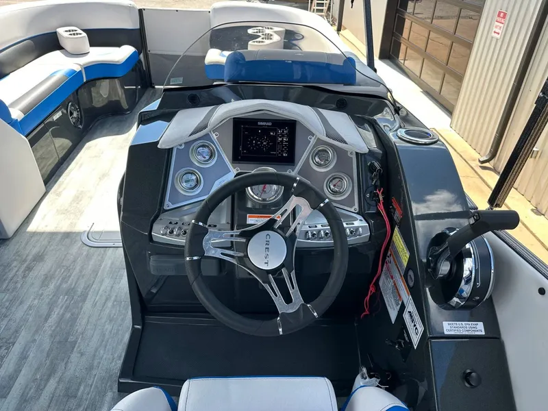 Slide: The Image of Crest Caribbean 230 SLS 2022 - 18