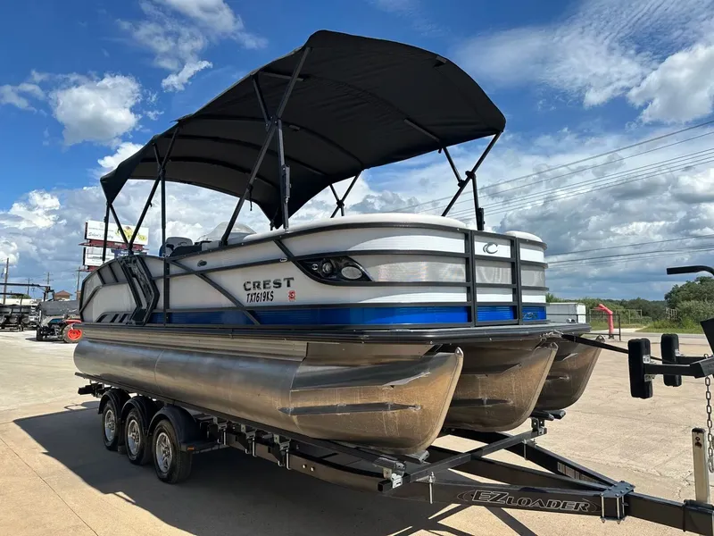 Slide: The Image of Crest Caribbean 230 SLS 2022 - 7