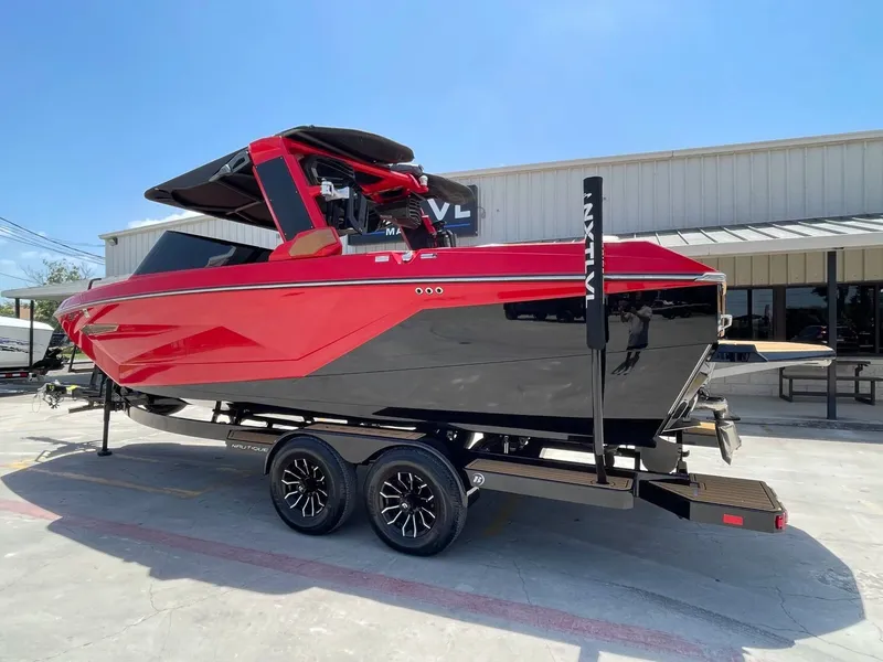 Slide: The Image of Nautique G23 2023 - 10