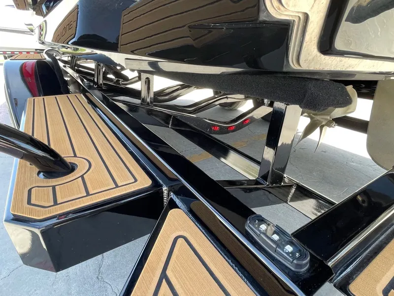 Slide: The Image of Nautique G23 2023 - 12