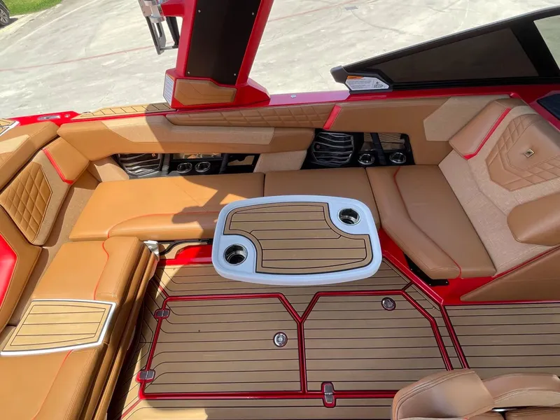 Slide: The Image of Nautique G23 2023 - 16