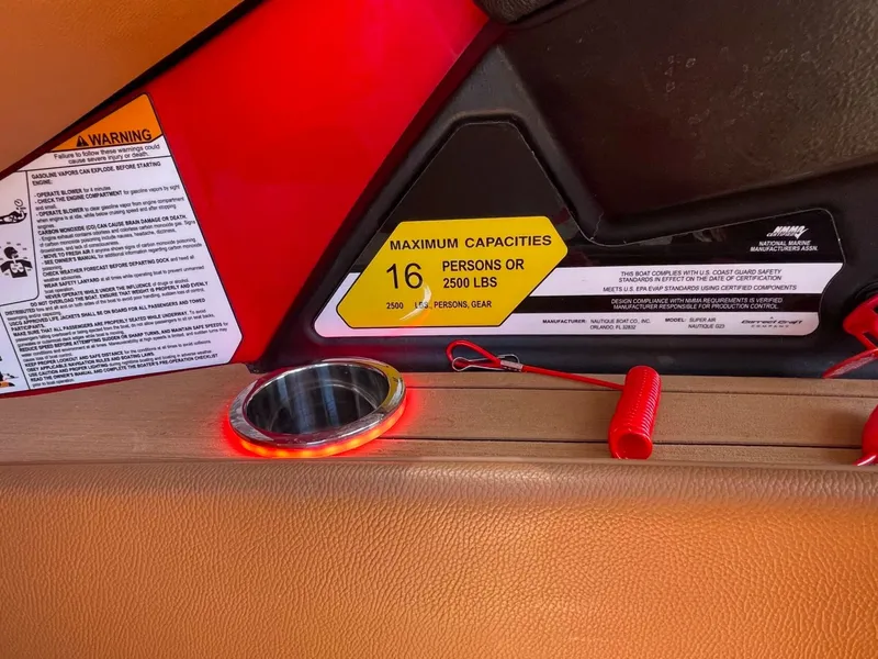 Slide: The Image of Nautique G23 2023 - 23