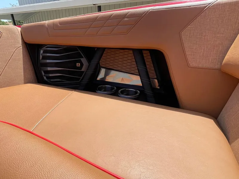 Slide: The Image of Nautique G23 2023 - 42