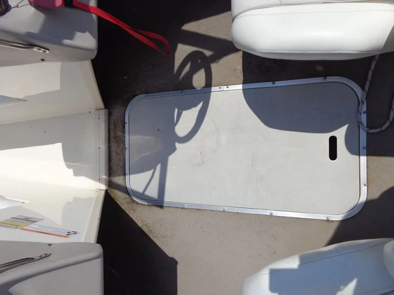 Slide: The Image of Stingray 180 RX 2006 - 12