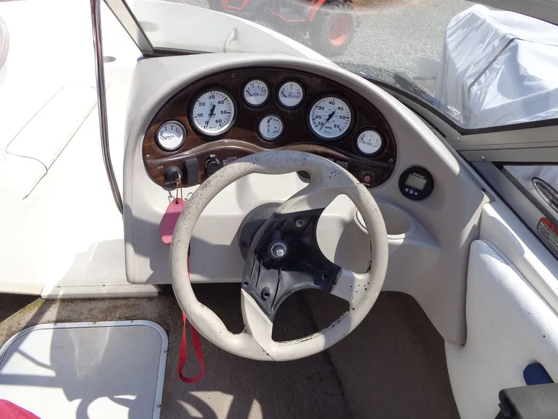 Slide: The Image of Stingray 180 RX 2006 - 14