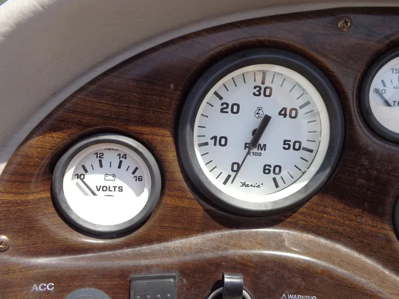 Slide: The Image of Stingray 180 RX 2006 - 15