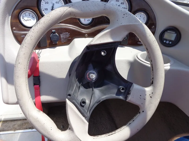 Slide: The Image of Stingray 180 RX 2006 - 18