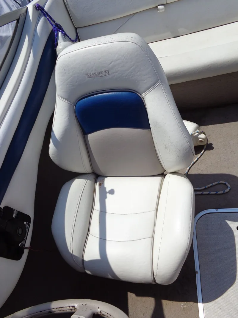 Slide: The Image of Stingray 180 RX 2006 - 23