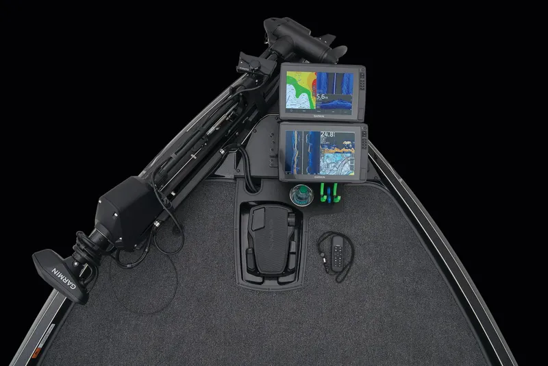 Slide: The Image of Ranger Z521 2025 - 19