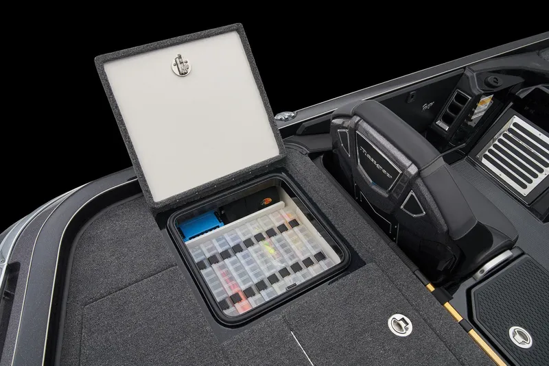 Slide: The Image of Ranger Z521 2025 - 62