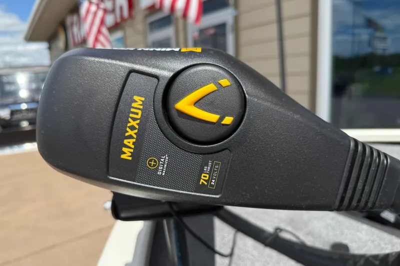 Slide: The Image of Close-up of Maxxum trolling motor control on 2025 Tracker Savage 215 boat. - 7