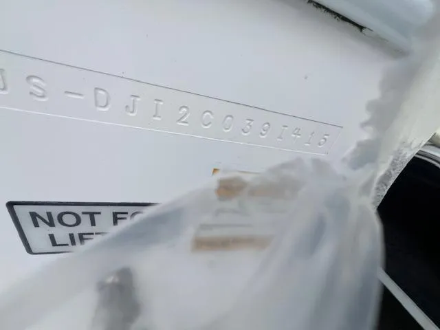 Slide: The Image of Close-up of a 2015 Regulator 23 Forward Seating boat's serial number and warning label. - 14