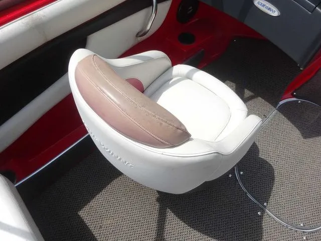 Slide: The Image of Four Winns 190 Horizon 2004 - 11