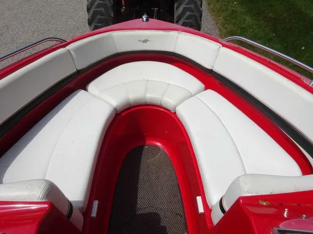 Slide: The Image of Four Winns 190 Horizon 2004 - 18