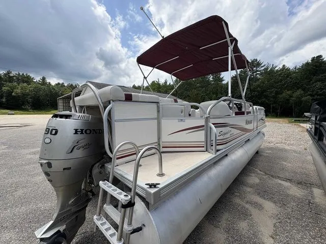 Slide: The Image of Mon Ark Signature 220 2003 - 4