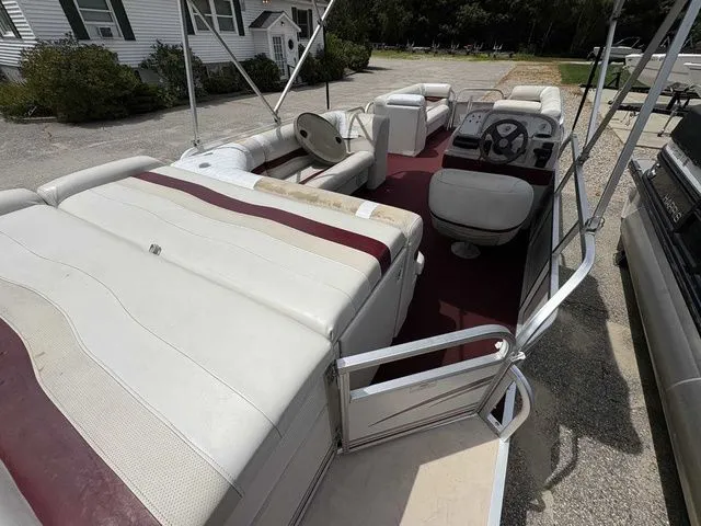 Slide: The Image of Mon Ark Signature 220 2003 - 5