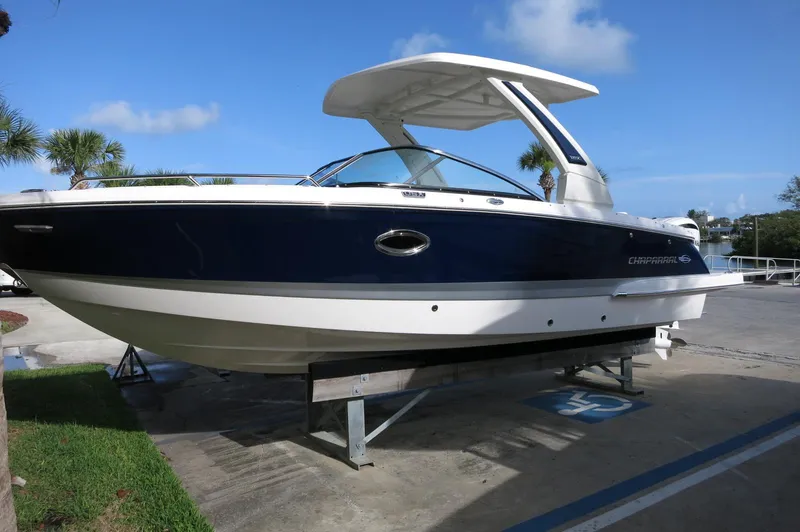 The Image of 2025 Chaparral 270 OSX boat on display, featuring sleek design and modern aesthetics. - 0