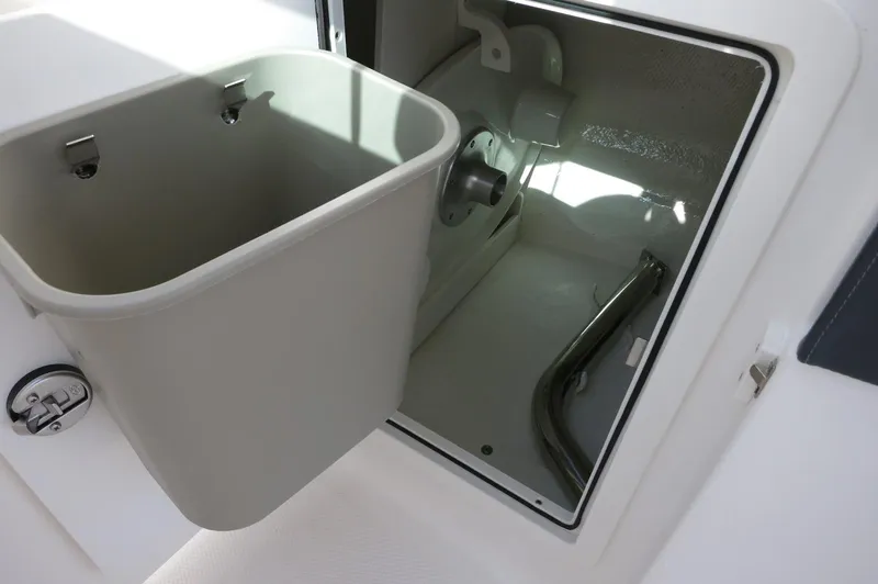 Slide: The Image of Chaparral 270 OSX 2025 - 63