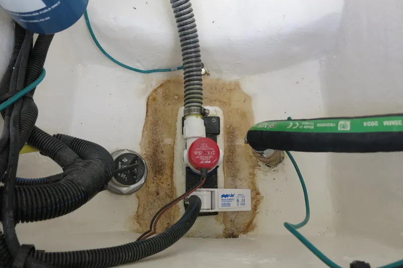 Slide: The Image of Chaparral 270 OSX 2025 - 69