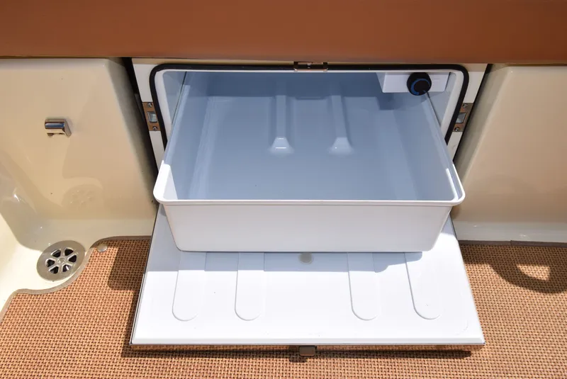 Slide: The Image of Chris-Craft Launch 25 2014 - 24