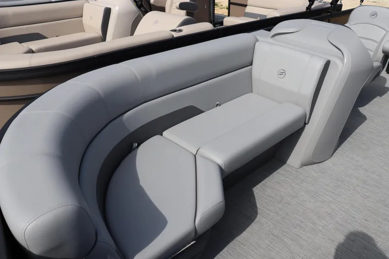 Slide: The Image of Flagship 180 Freedom 2025 - 3