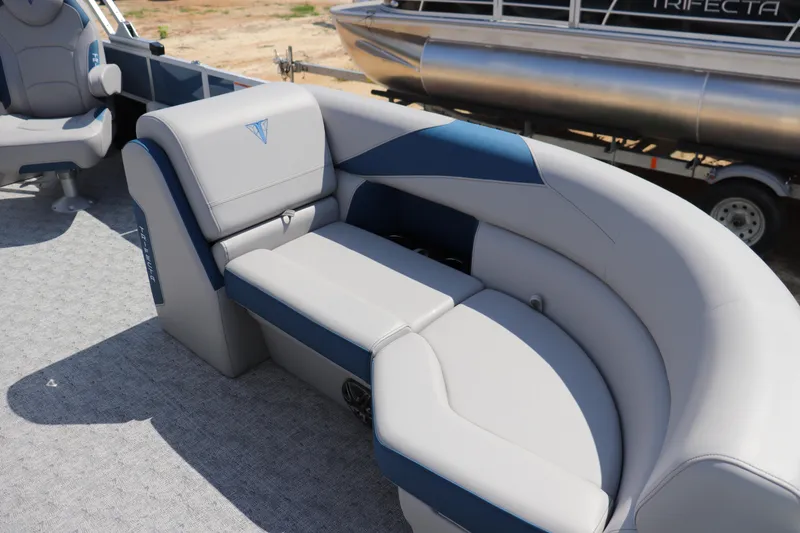 Slide: The Image of Luxurious seating on 2025 Trifecta LE Series 24RF LE pontoon boat, featuring modern design. - 3