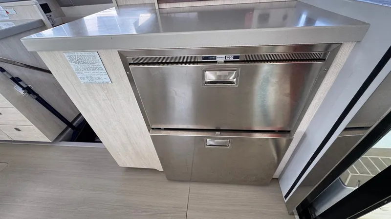 Slide: The Image of 2018 Leopard Power Cat Galley Forward - 17