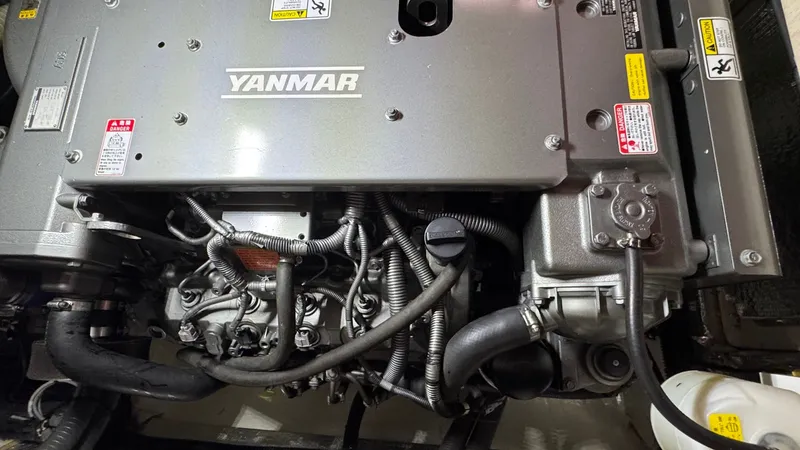 Slide: The Image of 2018 Leopard Power Cat Flybridge w/ Covers - 66