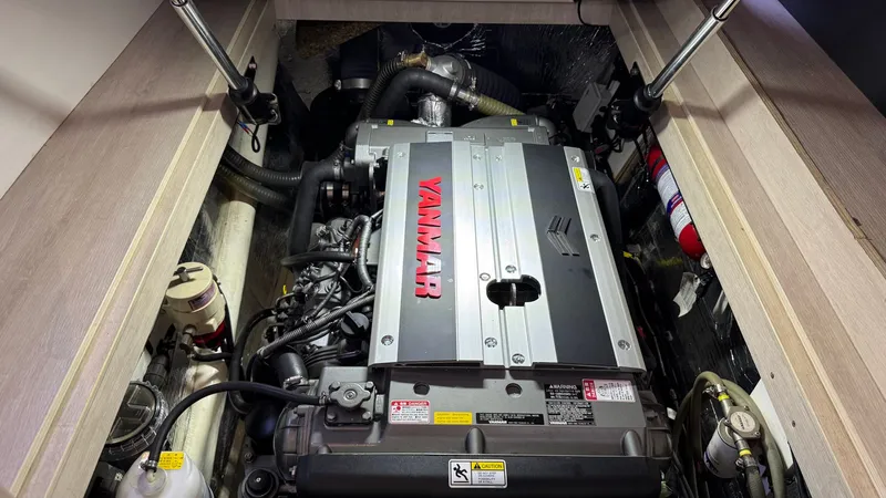 Slide: The Image of 2018 Leopard Power Cat Watermaker - 70