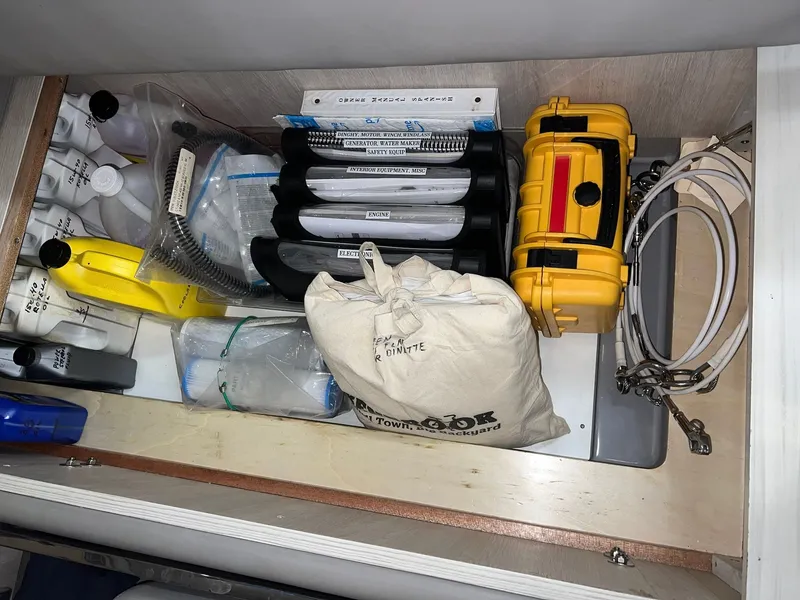 Slide: The Image of 2018 Leopard Power Cat Engine Room - 72