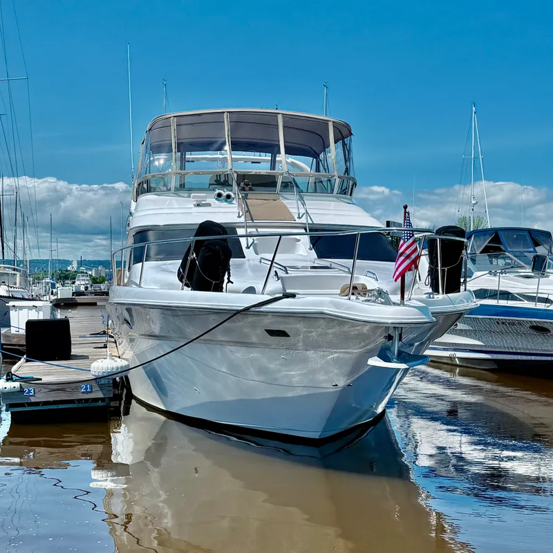 Slide: The Image of Sea Ray 450 Express Bridge 2002 - 1