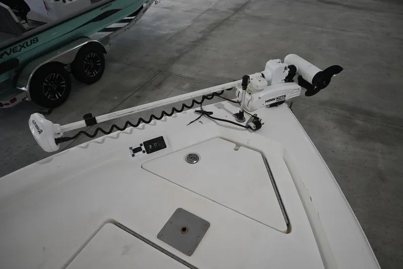Slide: The Image of 2012 Skeeter ZX20 BAY boat with Minn Kota trolling motor on deck. - 12