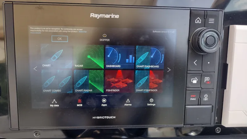 Slide: The Image of Formula 350 CBR 2020 - 59