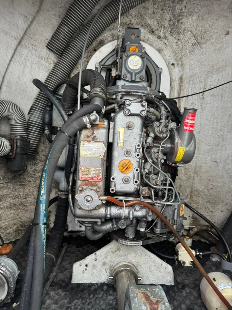 Slide: The Image of Port Yanmar 30 HP 3GM30F three-cylinder diesel inboard engine (engines serviced annually) - 28