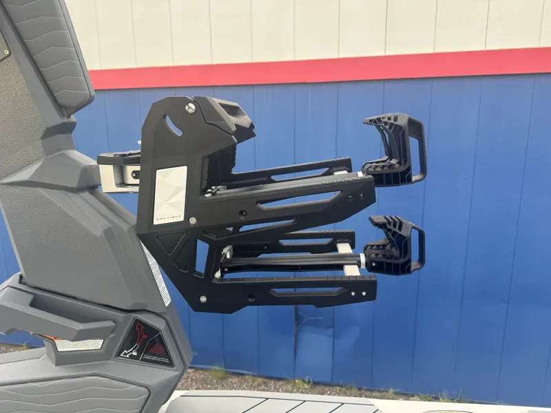 Slide: The Image of Nautique Super Air Nautique G23 2026 - 16