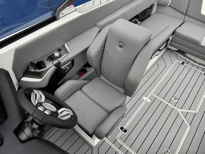 Slide: The Image of Nautique Super Air Nautique G23 2026 - 38