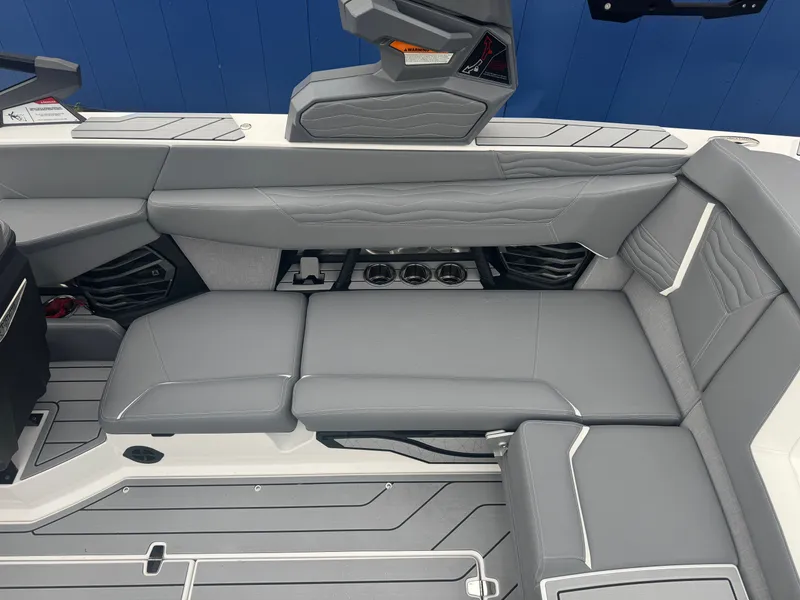 Slide: The Image of Nautique Super Air Nautique G23 2026 - 25