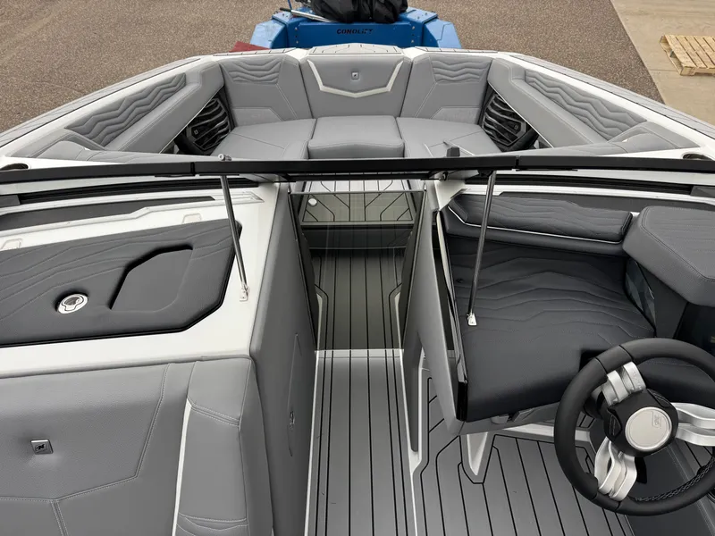 Slide: The Image of Nautique Super Air Nautique G23 2026 - 45
