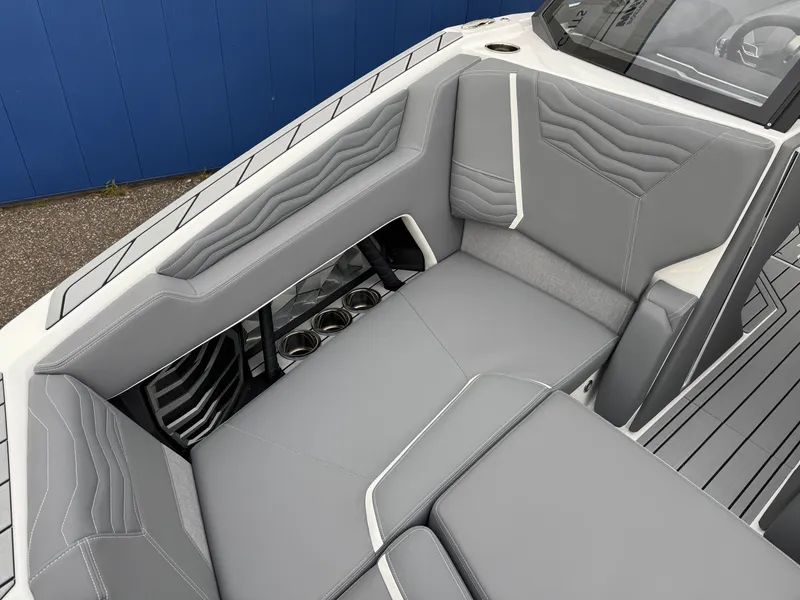 Slide: The Image of Nautique Super Air Nautique G23 2026 - 52