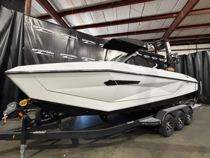 Slide: The Image of Nautique Super Air Nautique G25 2026 - 0