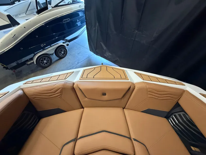 Slide: The Image of Nautique Super Air Nautique G25 2026 - 52