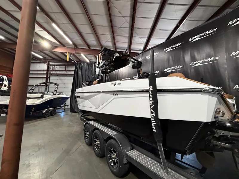 Slide: The Image of Nautique Super Air Nautique G25 2026 - 6