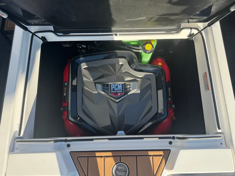 Slide: The Image of Nautique Super Air Nautique GS20 2026 - 13